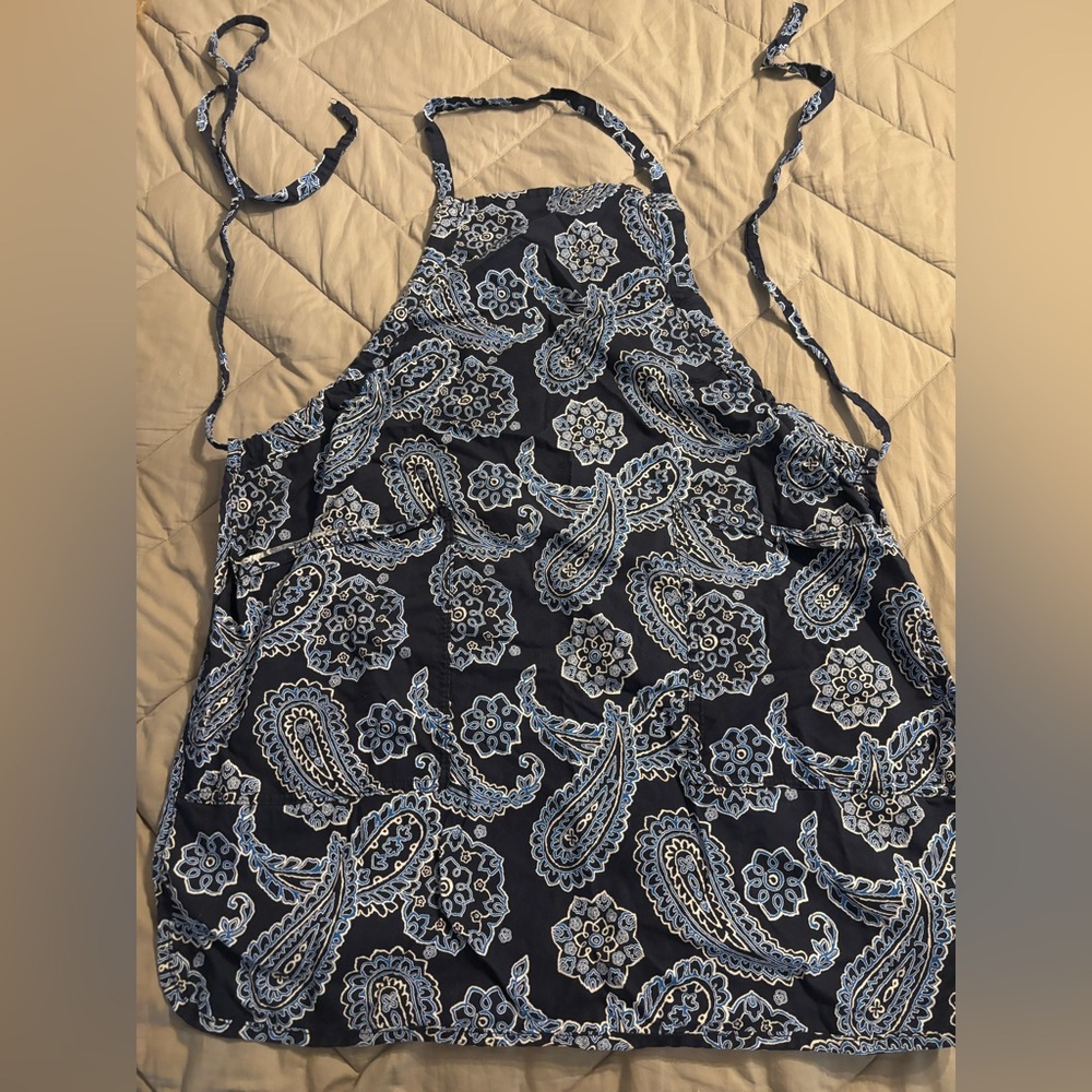Adjustable Vera Bradley Apron
